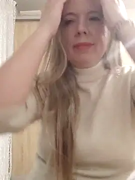 Snapshot of Irina3718 chatting on November 2025 04:19:02 PM Irina3718 online show from November 2025 04:19:02 PM