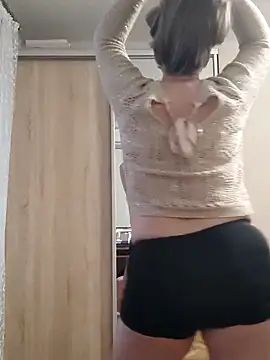 Snapshot of Irina3718 chatting on November 2025 02:17:02 PM Irina3718 online show from November 2025 02:17:02 PM