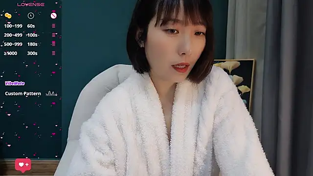 Snapshot of lovely-ann chatting on March 2025 06:32:01 AM lovely-ann online show from March 2025 06:32:01 AM