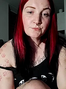 TiffiChantiT2 online show from May 2026 08:13:02 PM