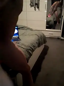 Nick-Ox online show from November 2025 05:56:02 PM