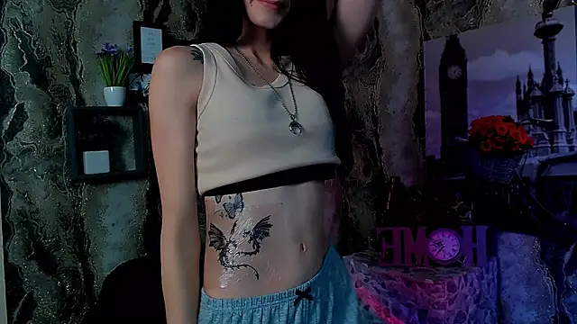 Snapshot of LanaTey chatting on October 2025 01:14:01 PM LanaTey online show from October 2025 01:14:01 PM