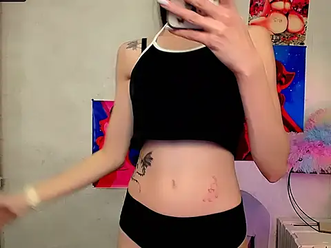 Snapshot of LanaTey chatting on November 2025 01:01:02 PM LanaTey online show from November 2025 01:01:02 PM