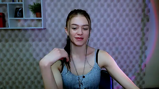 LanaTey online show from February 2026 02:32:02 PM