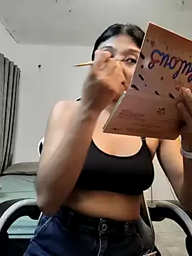 Snapshot of Guadalupe_Lopez chatting on October 2025 10:22:02 AM Guadalupe Lopez online show from October 2025 10:22:02 AM