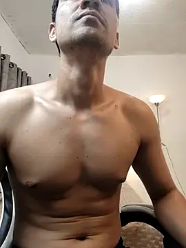 Snapshot of Guadalupe_Lopez chatting on October 2025 10:05:01 AM Guadalupe Lopez online show from October 2025 10:05:01 AM