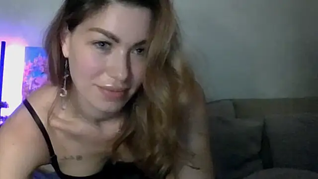 Snapshot of SweetDarling7 chatting on March 2025 05:46:01 PM SweetDarling7 online show from March 2025 05:46:01 PM