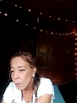 Lady Lolla11 online show from April 2026 04:50:02 PM