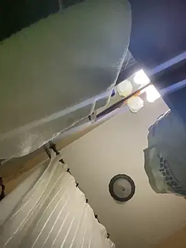 Snapshot of clitpleasrr chatting on March 2025 06:29:01 PM clitpleasrr online show from March 2025 06:29:01 PM