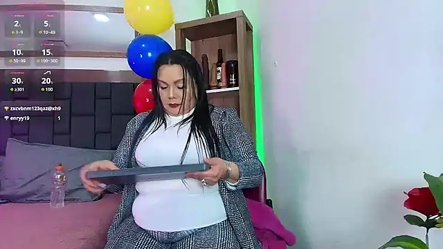 EllenaBoobs  online show from June 2026 04:06:01 AM