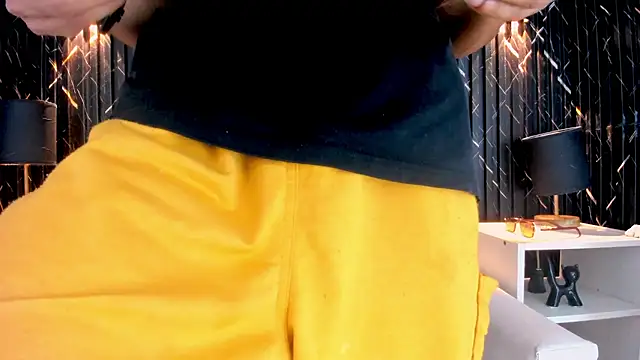 Snapshot of Gregory_Sforza chatting on December 2025 08:16:02 PM Gregory Sforza online show from December 2025 08:16:02 PM