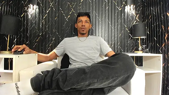 Snapshot of Gregory_Sforza chatting on January 2026 07:23:01 PM Gregory Sforza online show from January 2026 07:23:01 PM