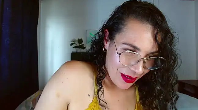 mia velvet1 online show from March 2025 05:37:01 PM