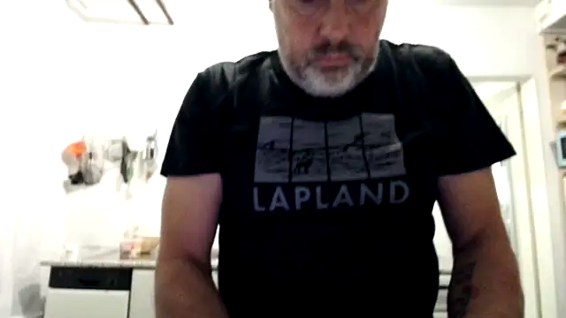 Berg Boy online show from October 2025 04:41:02 AM