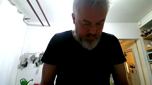 Snapshot of Berg_Boy chatting on February 2026 06:26:01 AM Berg Boy online show from February 2026 06:26:01 AM