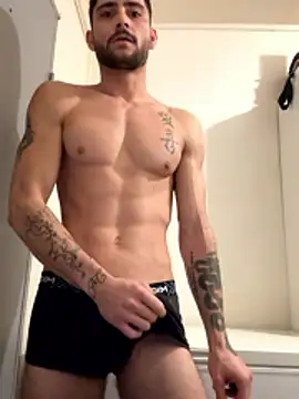 Hugo34bg online show from January 2026 02:58:02 AM