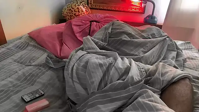 Snapshot of anthonyroth chatting on February 2026 07:19:02 PM anthonyroth online show from February 2026 07:19:02 PM