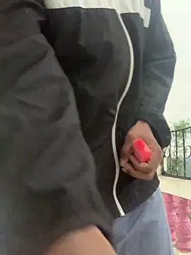 Snapshot of anthonyroth chatting on February 2026 11:19:02 PM anthonyroth online show from February 2026 11:19:02 PM