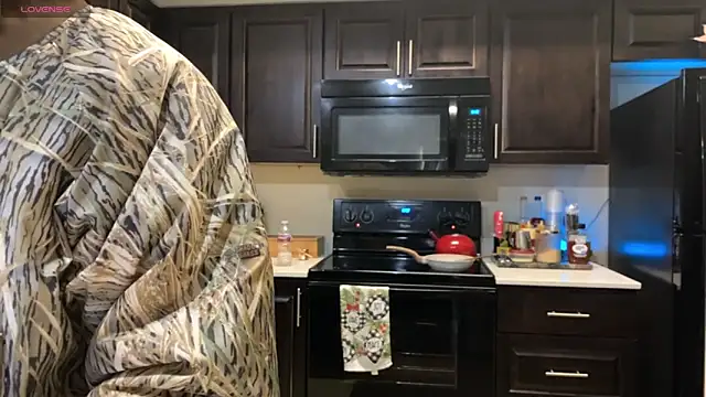 Snapshot of anthonyroth chatting on February 2026 05:34:01 PM anthonyroth online show from February 2026 05:34:01 PM