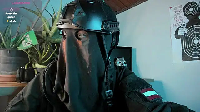 Snapshot of cos_operator chatting on September 2025 06:02:01 PM cos operator online show from September 2025 06:02:01 PM