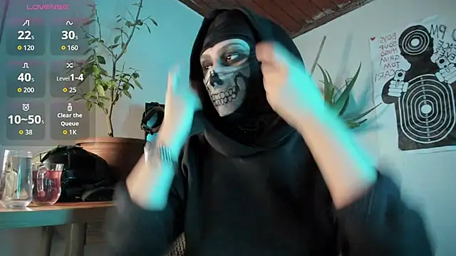 Snapshot of cos_operator chatting on October 2025 05:44:01 PM cos operator online show from October 2025 05:44:01 PM