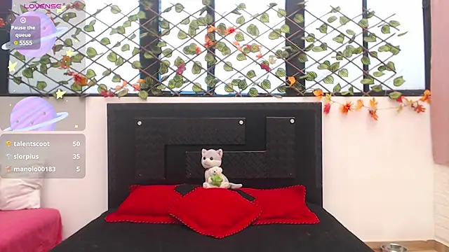 Snapshot of madison__rey chatting on March 2025 05:07:02 PM madison rey online show from March 2025 05:07:02 PM