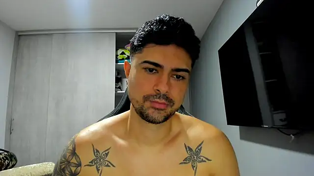 Dante Storm online show from November 2025 02:13:01 PM