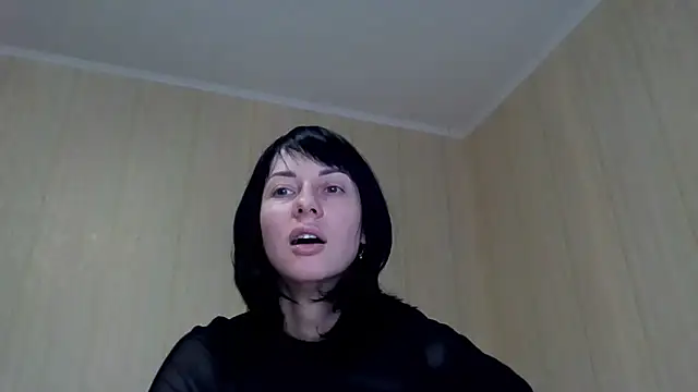 Snapshot of _Black-Panther_ chatting on October 2025 06:28:02 AM Black-Panther online show from October 2025 06:28:02 AM