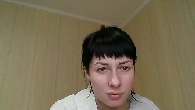 Snapshot of _Black-Panther_ chatting on November 2025 01:32:01 PM Black-Panther online show from November 2025 01:32:01 PM