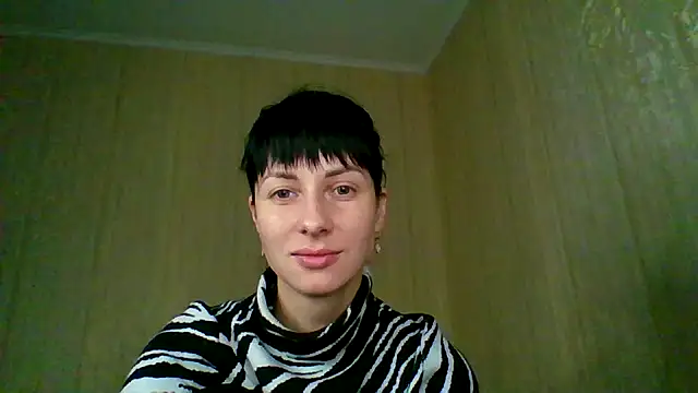 Snapshot of _Black-Panther_ chatting on November 2025 08:47:01 AM Black-Panther online show from November 2025 08:47:01 AM