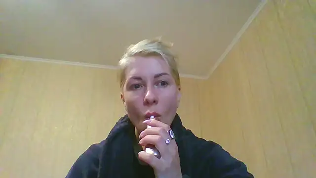 Snapshot of _Black-Panther_ chatting on June 2026 07:28:01 AM Black-Panther online show from June 2026 07:28:01 AM