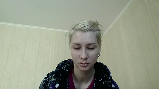 Snapshot of _Black-Panther_ chatting on June 2026 08:18:01 AM Black-Panther online show from June 2026 08:18:01 AM