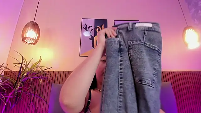 MelinaCruz online show from January 2026 07:41:01 PM