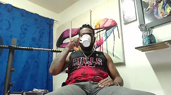 BladeFoxxx1 online show from March 2025 01:24:02 AM