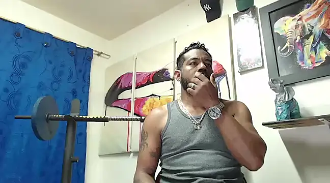 BladeFoxxx1 online show from March 2025 02:37:02 AM