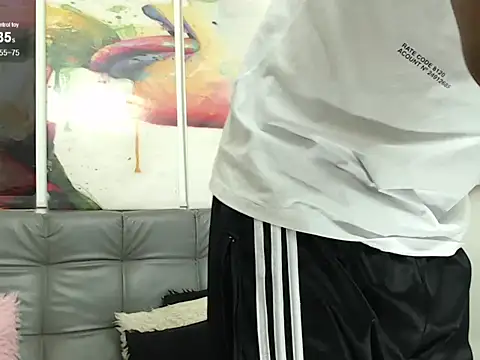 BladeFoxxx1 online show from September 2025 01:49:02 AM