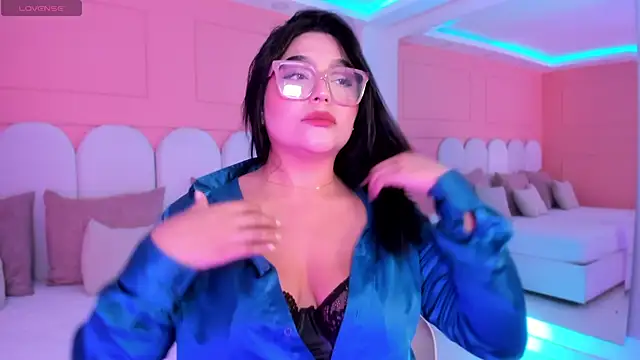 eva sainnt online show from February 2026 04:24:02 AM