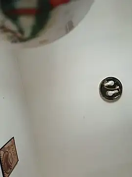 yourflowerpink online show from April 2026 11:08:02 AM