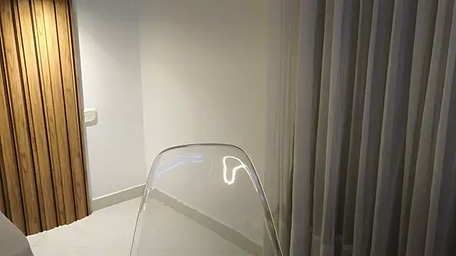 Snapshot of Isa_1207 chatting on November 2025 01:16:01 AM Isa 1207 online show from November 2025 01:16:01 AM