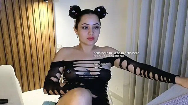 Snapshot of Isa_1207 chatting on November 2025 01:06:02 AM Isa 1207 online show from November 2025 01:06:02 AM