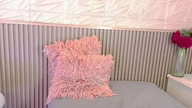 Snapshot of Gaviluc_ chatting on December 2025 10:46:02 AM Gaviluc online show from December 2025 10:46:02 AM