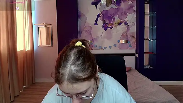 AngelinaLow online show from October 2025 12:28:02 PM