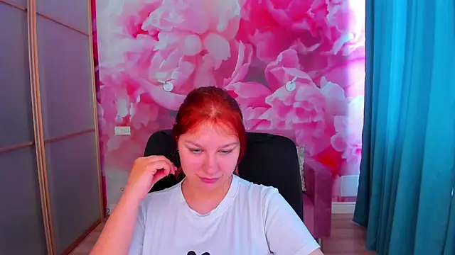 AngelinaLow online show from May 2026 11:29:01 AM