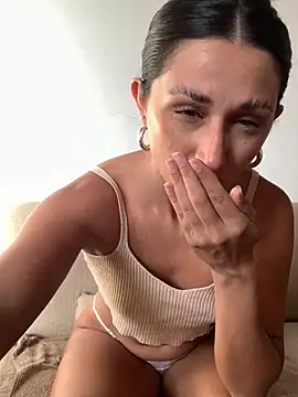 luci brecman online show from January 2026 11:37:01 AM