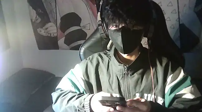 Snapshot of zhezheggin chatting on March 2025 03:04:02 PM zhezheggin online show from March 2025 03:04:02 PM