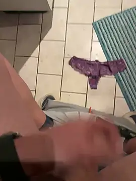 wassermann8484 online show from April 2026 06:05:01 PM