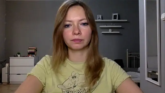 MillieShow online show from November 2025 03:33:02 PM