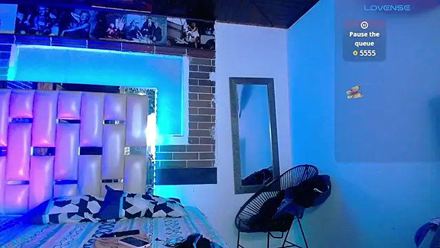 kriss sweetboobs10 online show from March 2026 12:21:01 PM