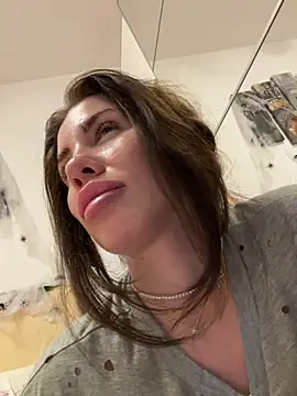 CelineReys online show from October 2025 09:06:02 AM