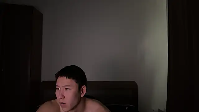 Snapshot of aliktasty chatting on March 2025 09:05:01 AM aliktasty online show from March 2025 09:05:01 AM